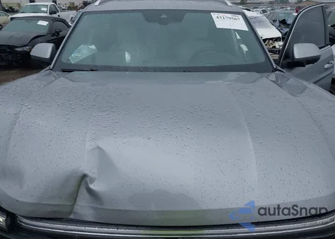 2024 Volkswagen Atlas Cross Sport 2.0T Sel Premium R-Line from USA, damaged, VIN 1V2FE2CA2RC213036